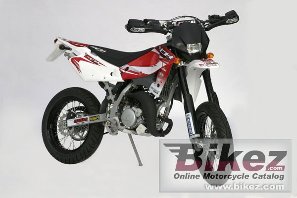 Big CH Racing wsm 50 replica picture and wallpaper from Bikez.com